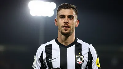 Sunderland Transfer News: Eight Deals Still to Complete