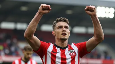 Sunderland's transfer chaos: Fake news, shock retirement and a youngster's rise