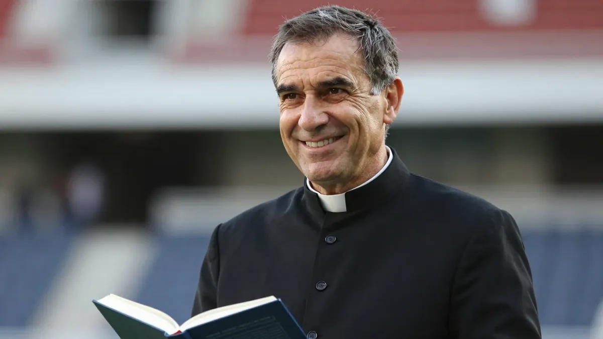 Sunderland AFC club chaplain Father Marc Lynden Smith has released a new book exploring the deep connection between...