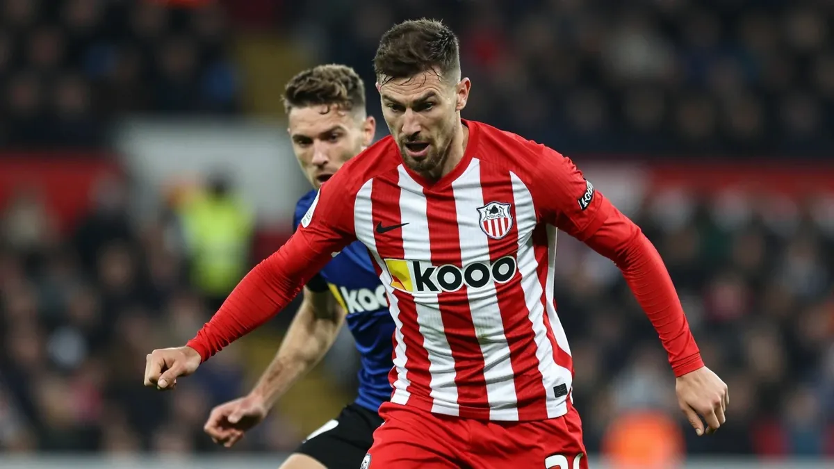 Sunderland shared the points with Alvaro Arbeloa's Fulham in a tight Premier League clash, with the hosts sitting 15th...